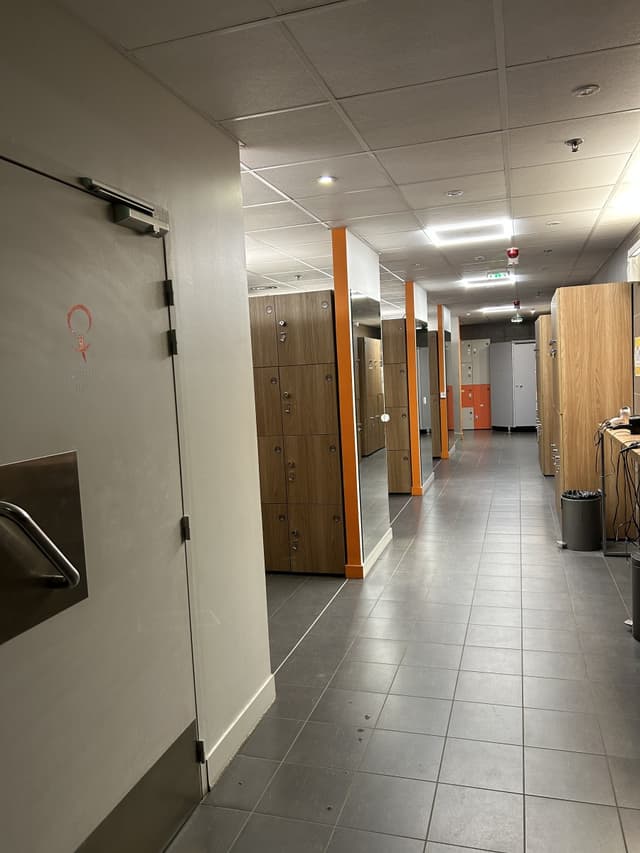 Installations Genae Bron